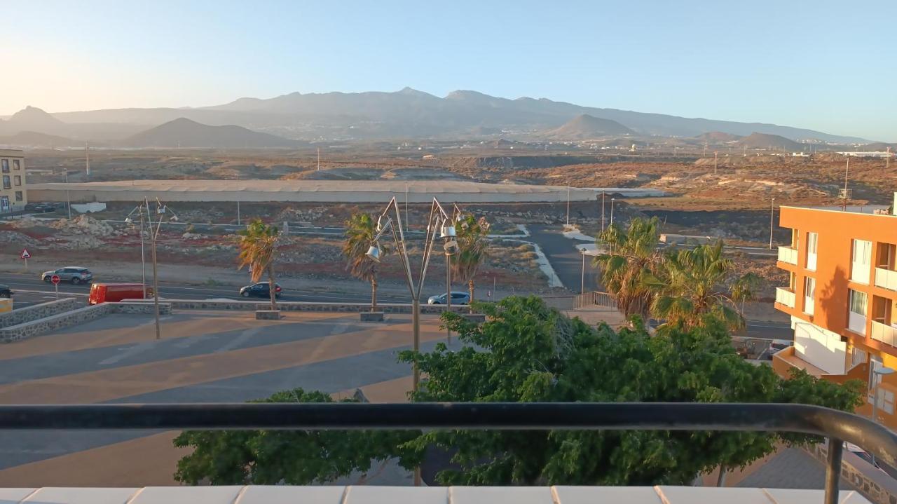 Apartamento Soleado Los Abrigos Bagian luar foto