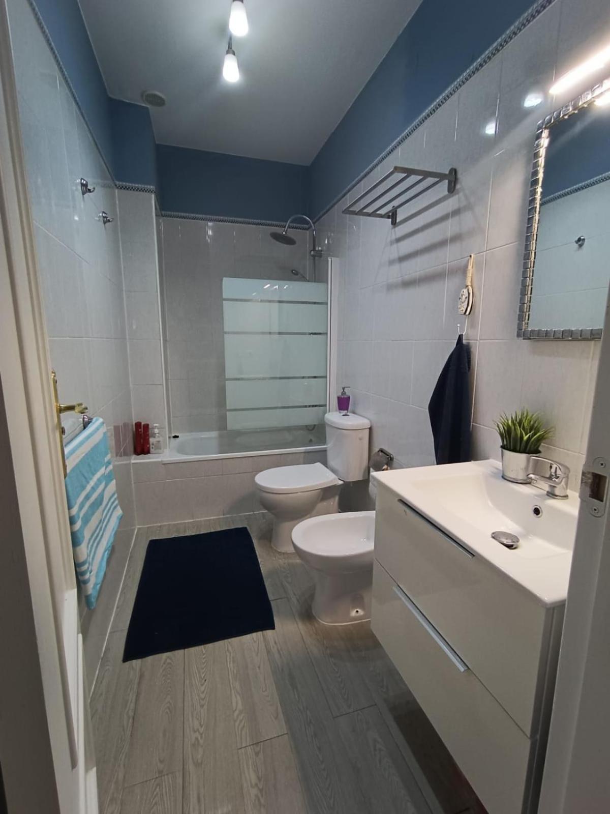 Apartamento Soleado Los Abrigos Bagian luar foto