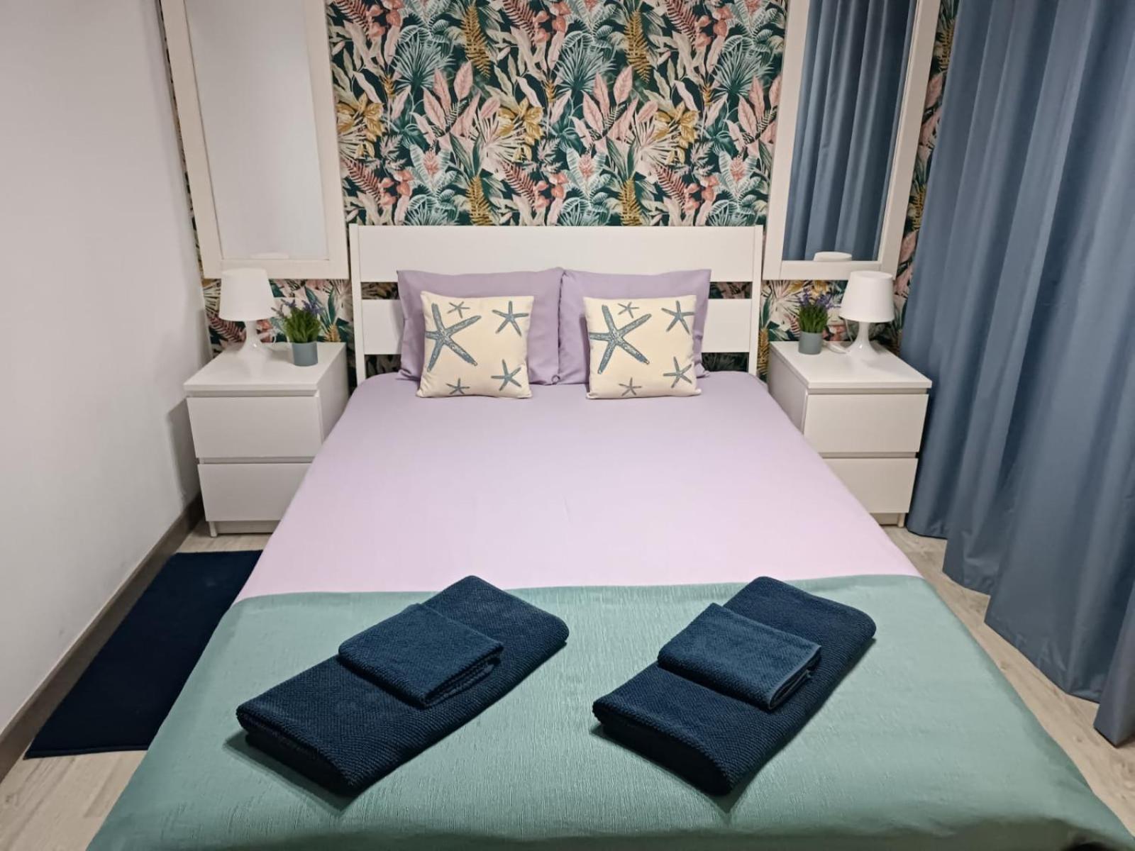 Apartamento Soleado Los Abrigos Bagian luar foto